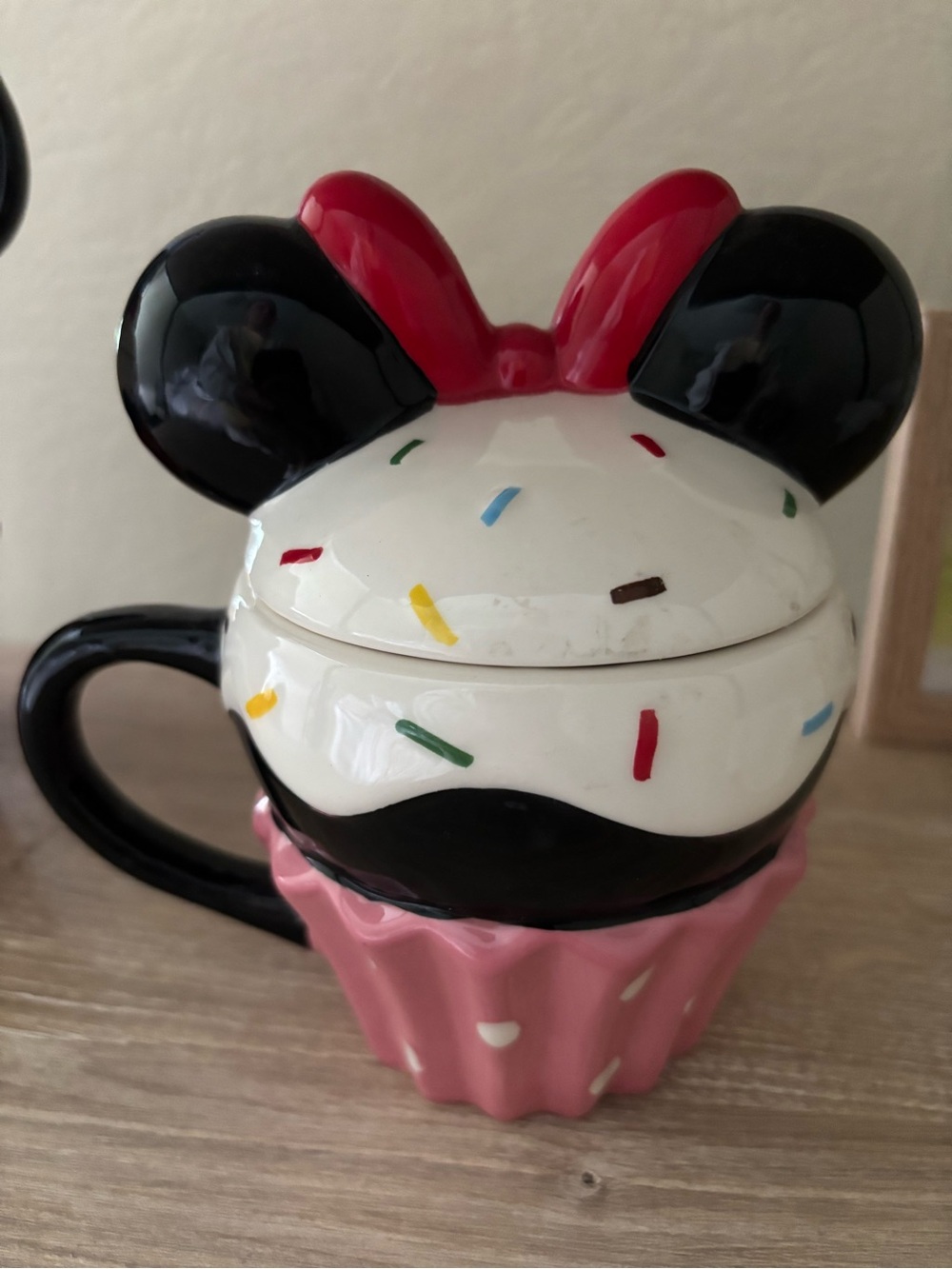 Minnie Mouse Pink Cupcake Mug with Bow and Ears topper - Picture 2 of 4